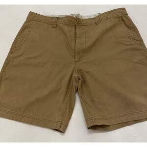 St. John’s Bay Shorts Men’s Khaki Cotton Shorts Size 42 Classic Fit